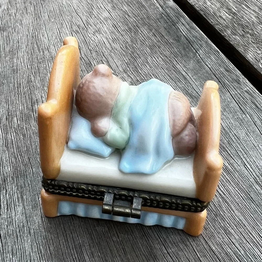 Sleeping Baby Bear Porcelain Hinged Keepsake Decorative Trinket Box